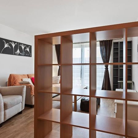 Modern 2 Bedroom Apartment In Homerton London Kültér fotó